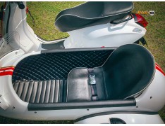 Sidecar Kit White Red Stripe Edition